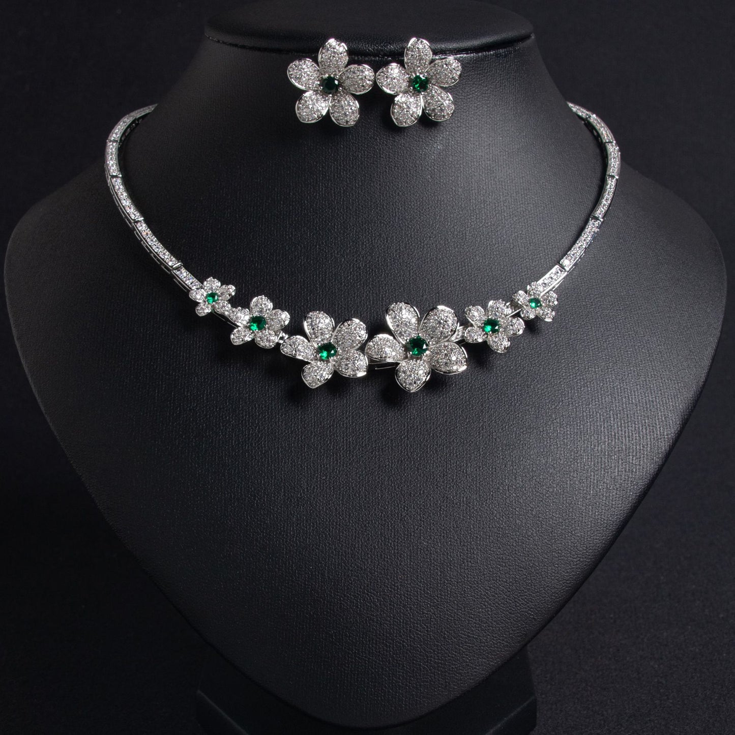 Necklace Earrings Set Fashion Luxury Zircon Flower Wedding Dress Accessories Bridal Necklace Set Wedding Jewelry