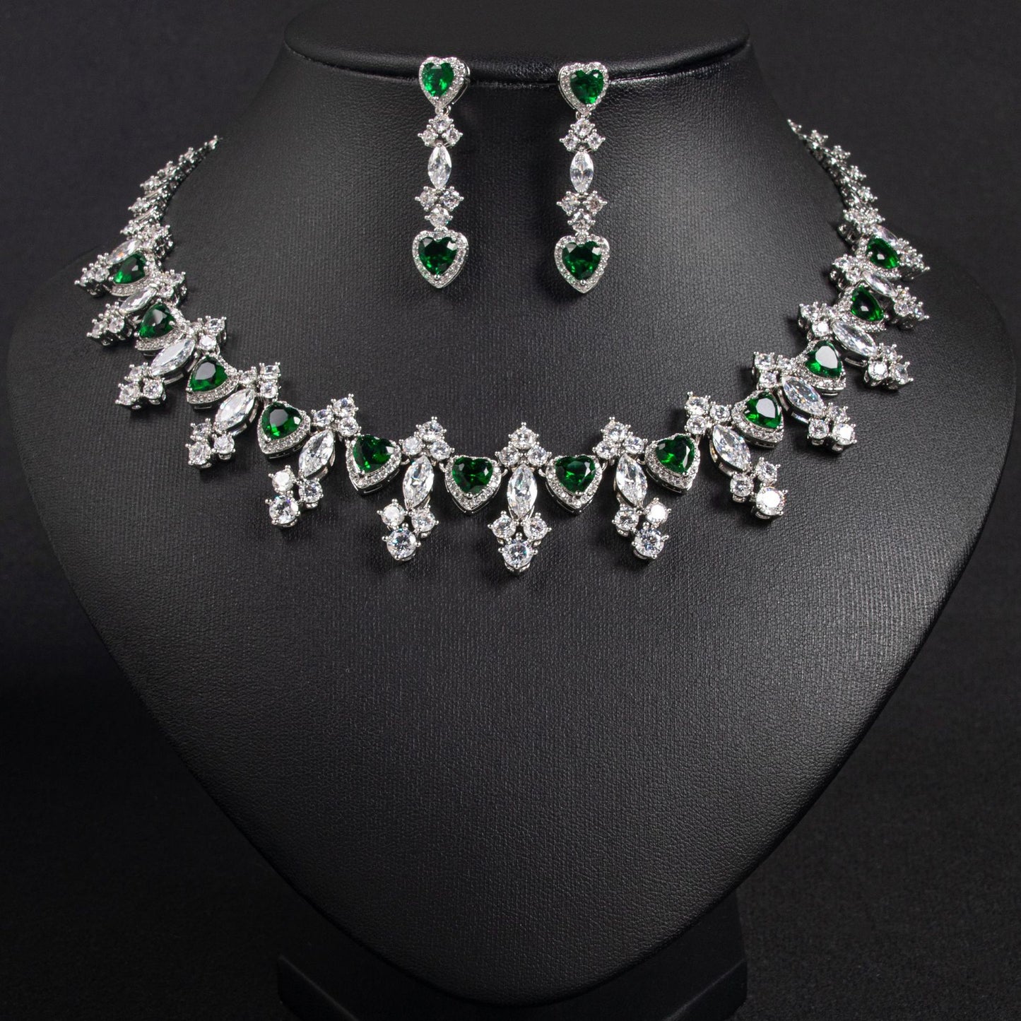 New water drop necklace jewelry fashionable personality simple hot-selling women's collarbone chain jewelry creative necklace