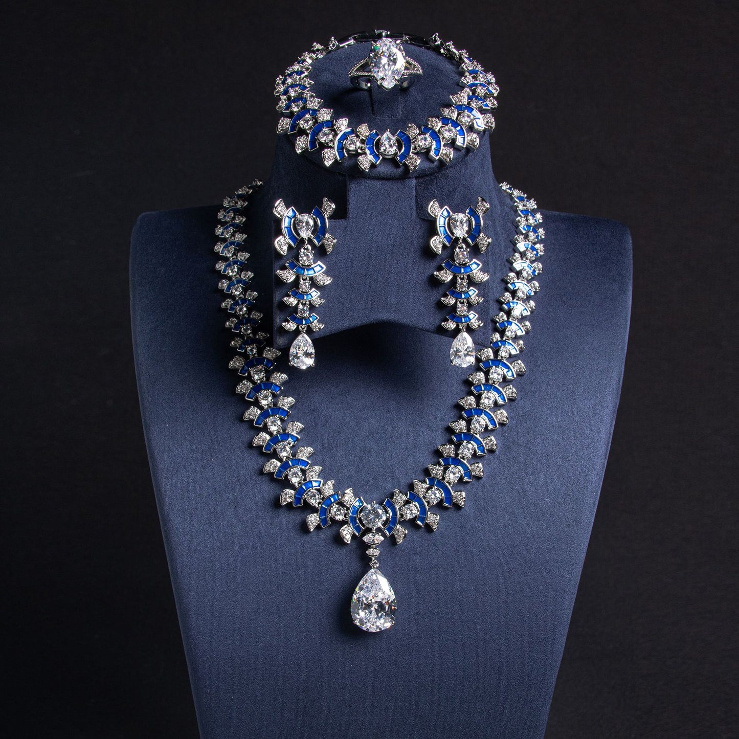 Haute couture jewelry necklace earrings ring bracelet four-piece banquet luxury versatile jewelry women