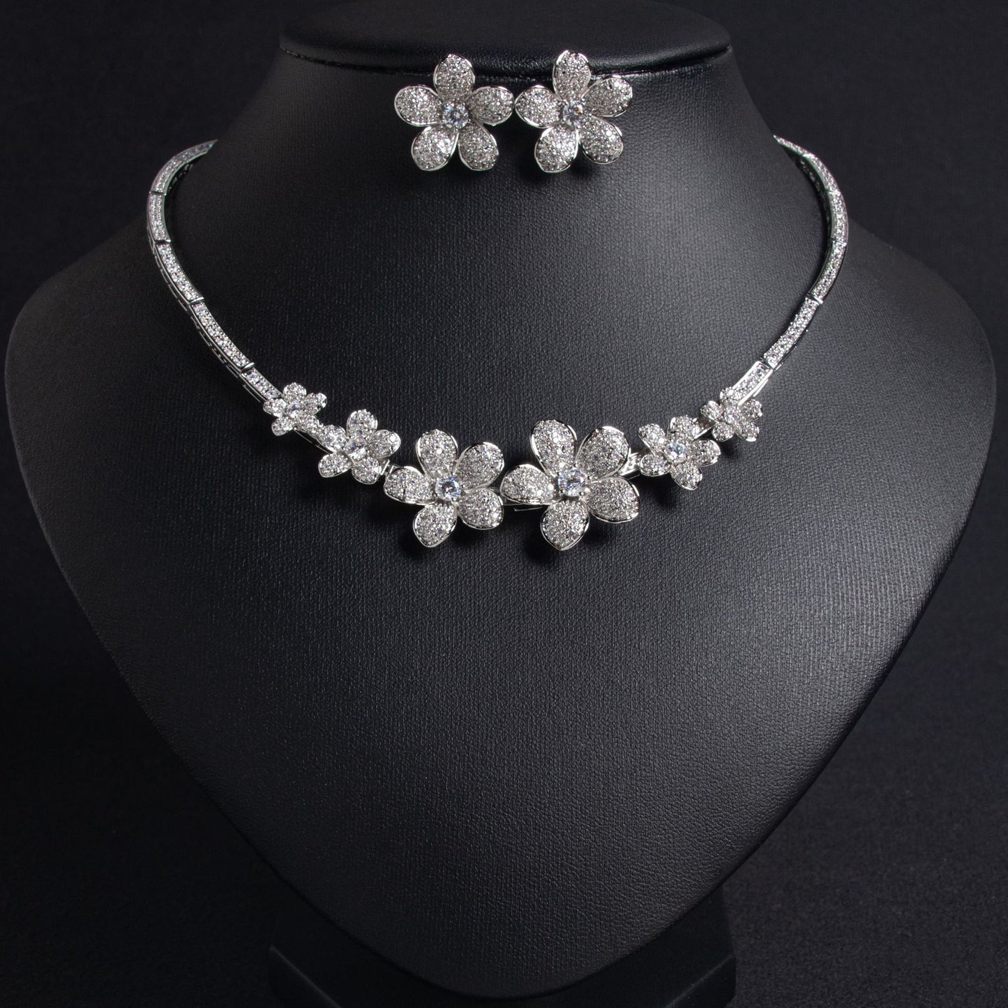 Necklace Earrings Set Fashion Luxury Zircon Flower Wedding Dress Accessories Bridal Necklace Set Wedding Jewelry