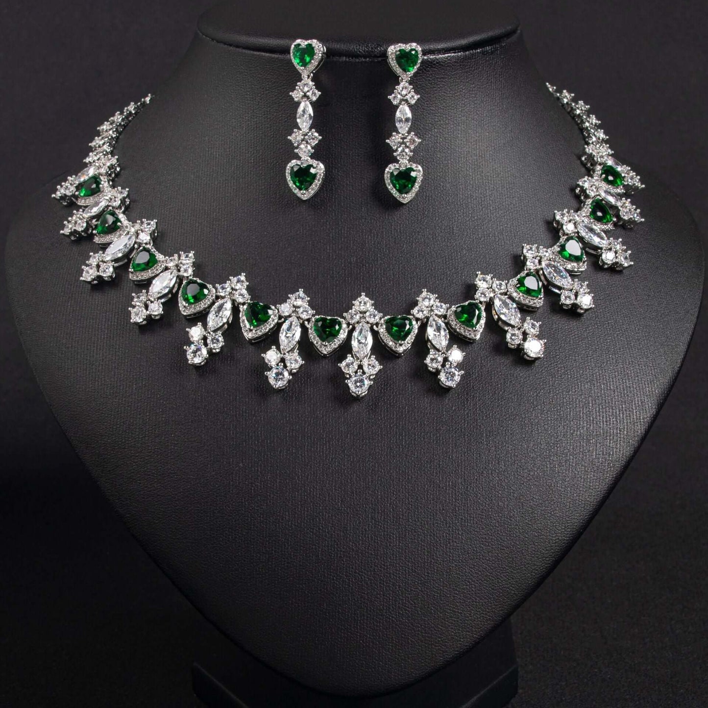 New water drop necklace jewelry fashionable personality simple hot-selling women's collarbone chain jewelry creative necklace